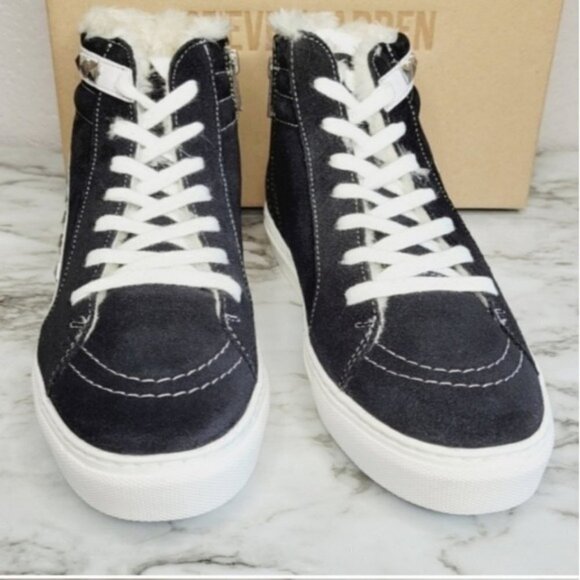 Steve Madden Tracey Leather Upper Faux Fur Studded Sneakers Booties Lace - Picture 2 of 5